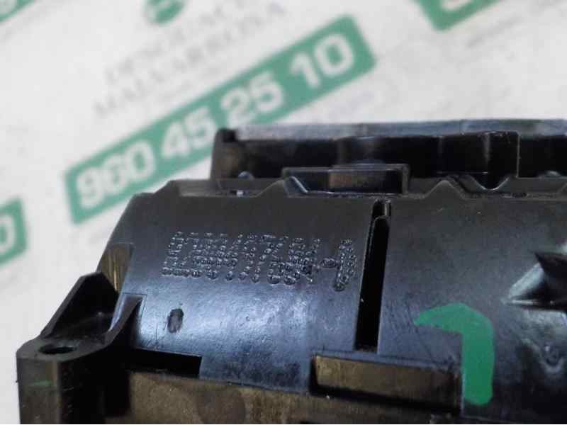 Recambio de cerradura puerta delantera derecha para renault kangoo 1.5 dci diesel fap referencia OEM IAM   