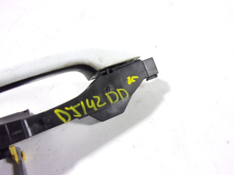 Recambio de maneta exterior delantera derecha para kia ceed 1.6 crdi cat referencia OEM IAM 82661J7010  