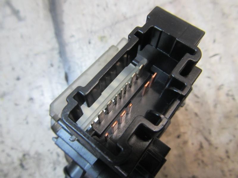 Recambio de mando limpia para toyota avensis berlina (t25) 2.0 turbodiesel cat referencia OEM IAM   