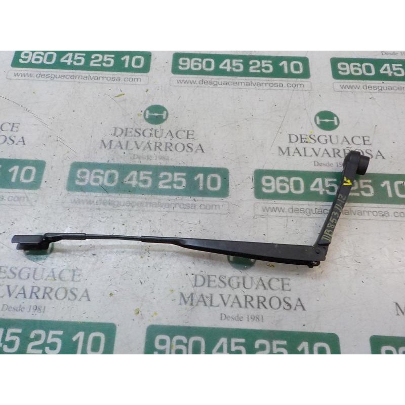 Recambio de brazo limpia delantero izquierdo para hyundai ix20 1.6 crdi cat referencia OEM IAM 983101P000  