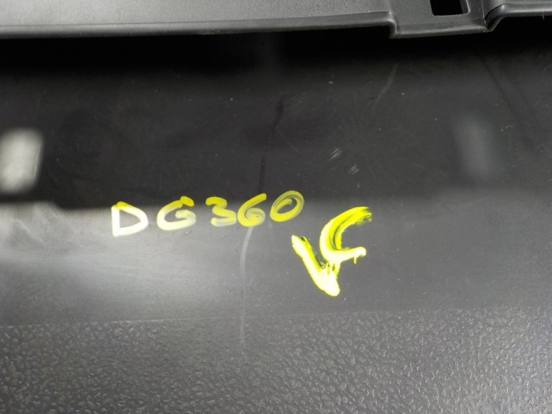 Recambio de guantera para nissan pulsar (c13) 1.5 turbodiesel cat referencia OEM IAM 685003ZL2A  