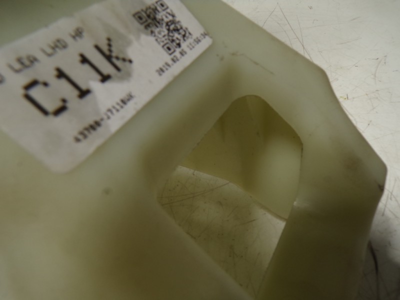 Recambio de palanca cambio para kia ceed 1.6 crdi cat referencia OEM IAM 43700J7110WK 43700J7110WK 