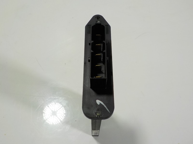 Recambio de modulo electronico para hyundai tucson tecno safe 2wd bluedrive referencia OEM IAM 971912Y000 710260390100 