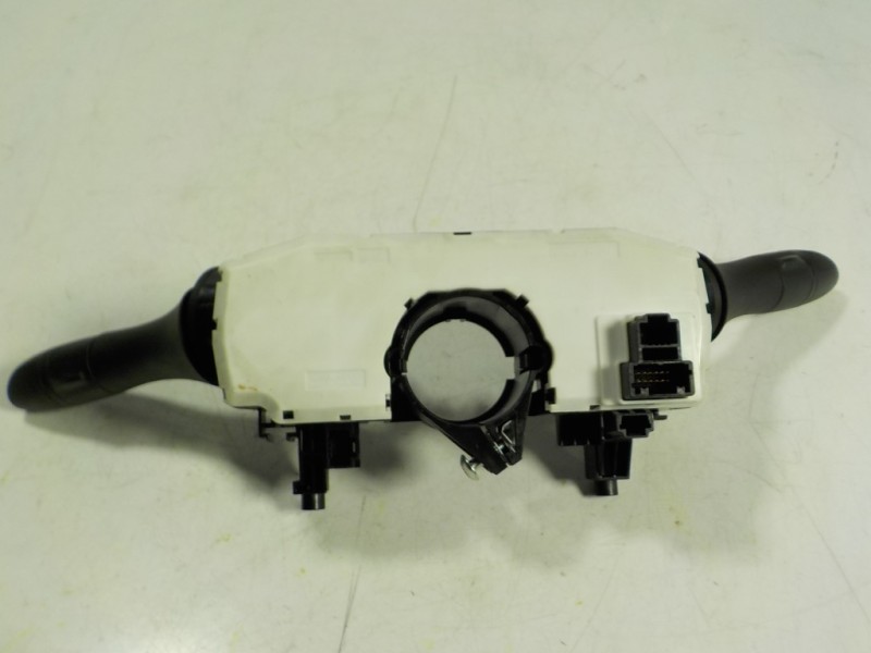 Recambio de mando luces para nissan pulsar (c13) 1.5 turbodiesel cat referencia OEM IAM 255604EA0E 15513SD1 15513SD1