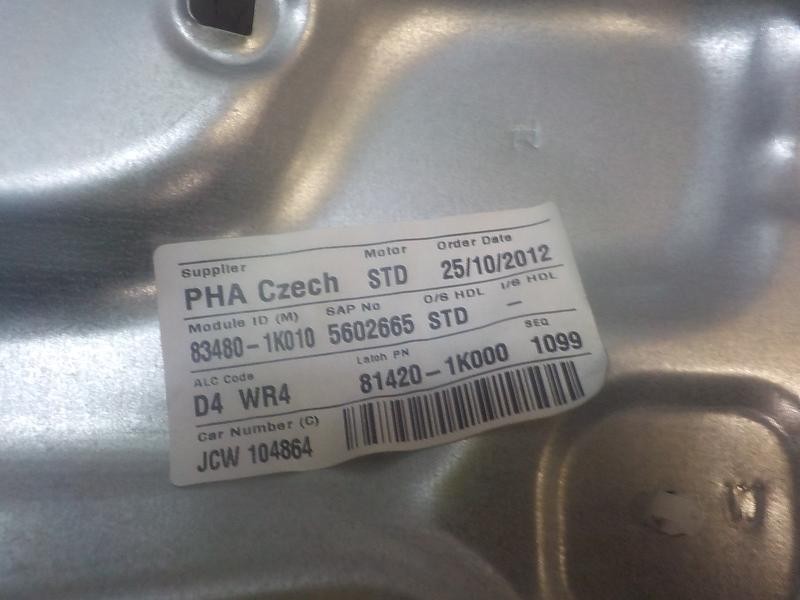 Recambio de elevalunas trasero derecho para hyundai ix20 1.6 crdi cat referencia OEM IAM 834811K010 834801K010 