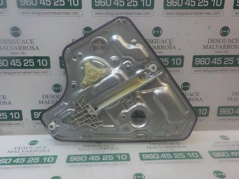 Recambio de elevalunas trasero izquierdo para hyundai ix20 1.6 crdi cat referencia OEM IAM 834711K010 834701K010 