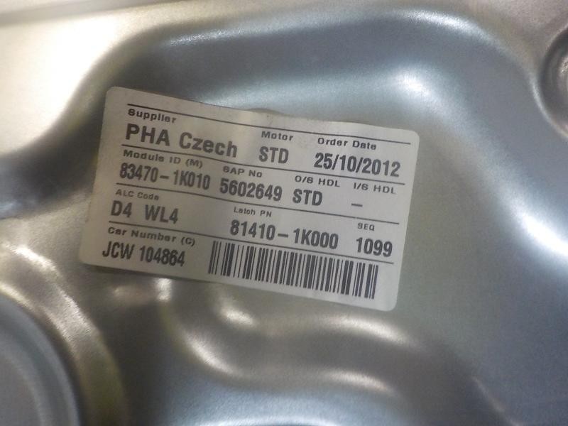 Recambio de elevalunas trasero izquierdo para hyundai ix20 1.6 crdi cat referencia OEM IAM 834711K010 834701K010 
