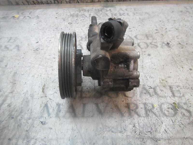 Recambio de bomba direccion para fiat linea (110) dynamic referencia OEM IAM 51790281 51790281 7613955539