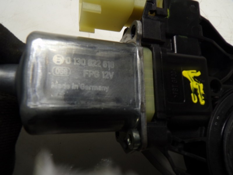 Recambio de motor elevalunas trasero izquierdo para ford fiesta (ccn) 1.0 ecoboost cat referencia OEM IAM 1852321 8A6114A389B 01