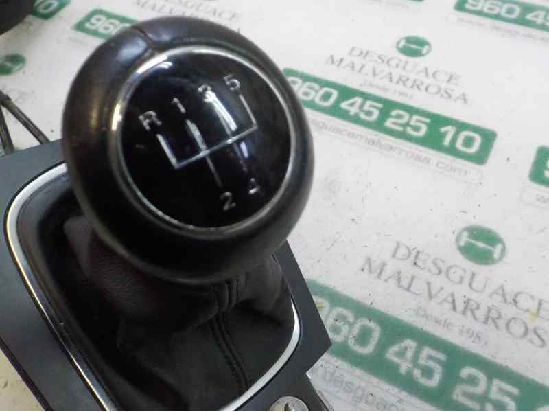 Recambio de palanca cambio para audi a3 sportback (8p) 1.6 tdi referencia OEM IAM 1K0711050A 1K0711049CG 