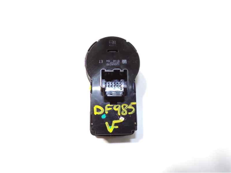 Recambio de mando luces para opel astra j lim. 2.0 16v cdti referencia OEM IAM 13268702  