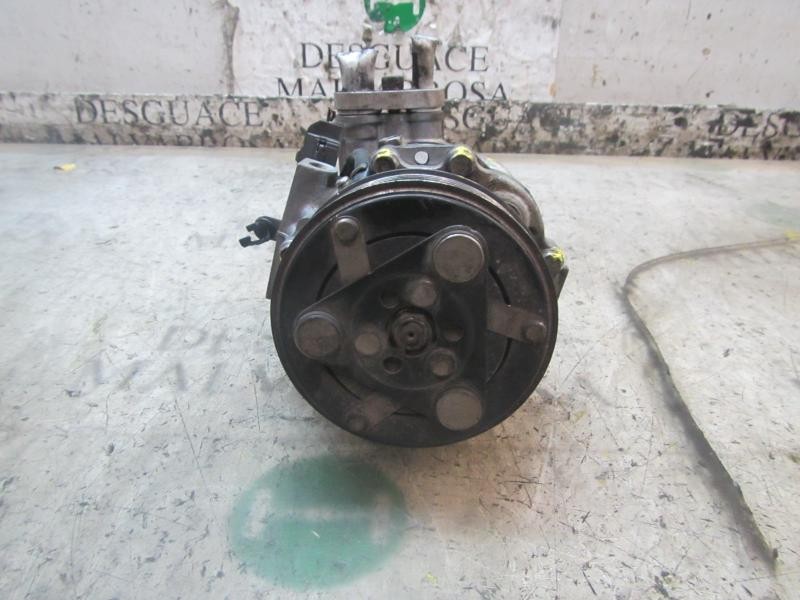 Recambio de compresor aire acondicionado para fiat linea (110) dynamic referencia OEM IAM 71724084 51803075 07239209761