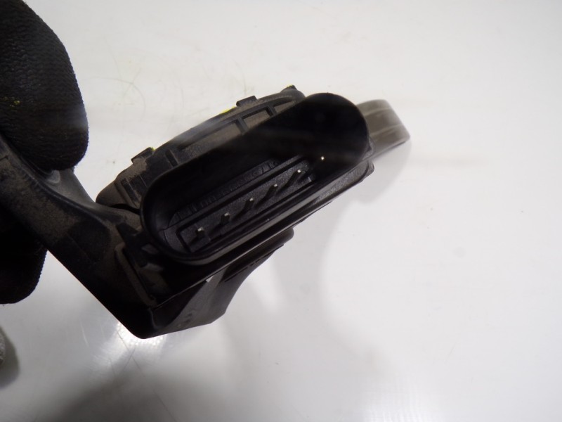 Recambio de potenciometro pedal para ford fiesta (ccn) 1.0 ecoboost cat referencia OEM IAM 2120072 8V2J9F836AC 