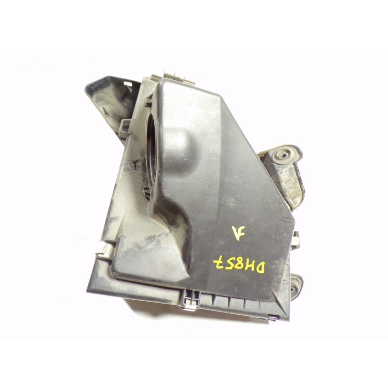 Recambio de filtro aire para bmw serie 1 berlina (e81/e87) 2.0 16v diesel referencia OEM IAM 13717797460  