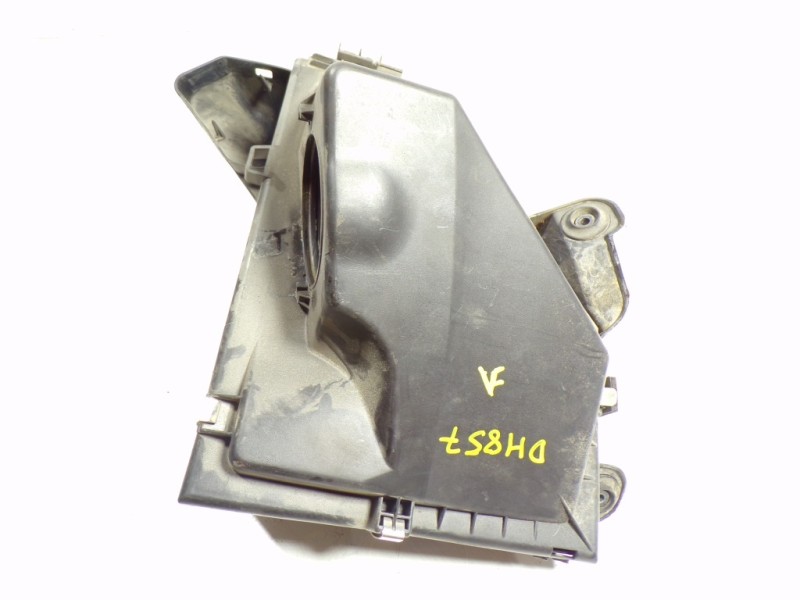 Recambio de filtro aire para bmw serie 1 berlina (e81/e87) 2.0 16v diesel referencia OEM IAM 13717797460  