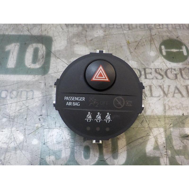 Recambio de warning para toyota yaris 1.4 turbodiesel cat referencia OEM IAM 839500D050  