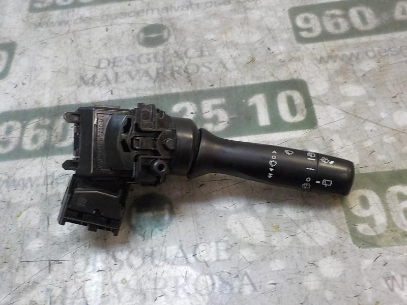 Recambio de mando limpia para toyota yaris 1.4 turbodiesel cat referencia OEM IAM 846520D180  