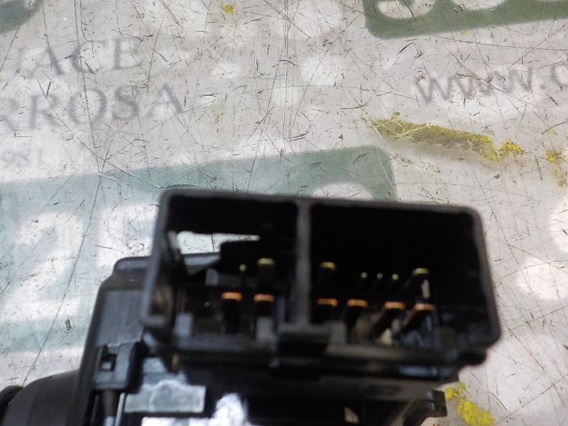 Recambio de mando limpia para toyota yaris 1.4 turbodiesel cat referencia OEM IAM 846520D180  