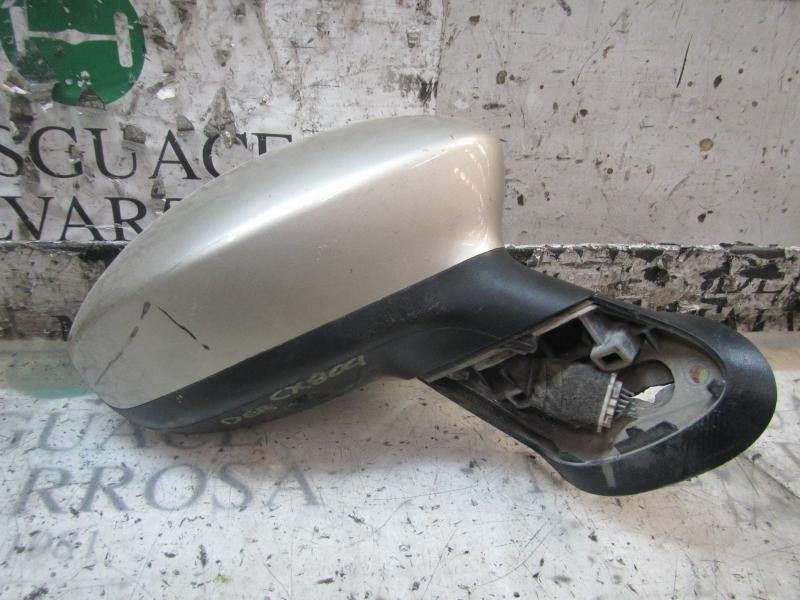 Recambio de espejo derecho para fiat linea (110) dynamic referencia OEM IAM 735474648  