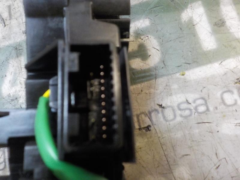 Recambio de mando luces para toyota yaris 1.4 turbodiesel cat referencia OEM IAM 841400D300  