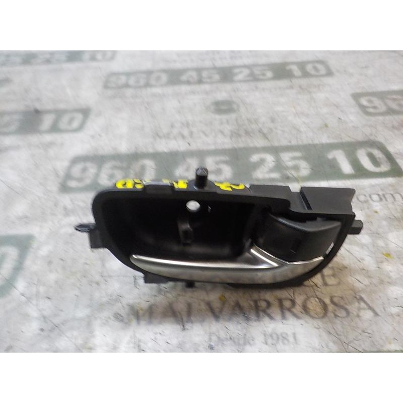 Recambio de maneta interior trasera derecha para toyota yaris 1.4 turbodiesel cat referencia OEM IAM 6920502330C2  