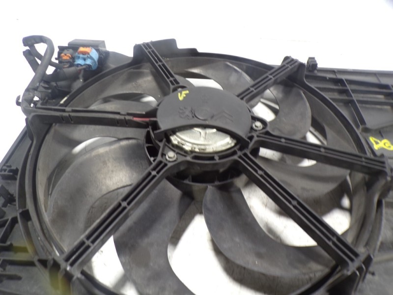 Recambio de electroventilador para citroën c4 picasso 1.6 blue-hdi fap referencia OEM IAM   