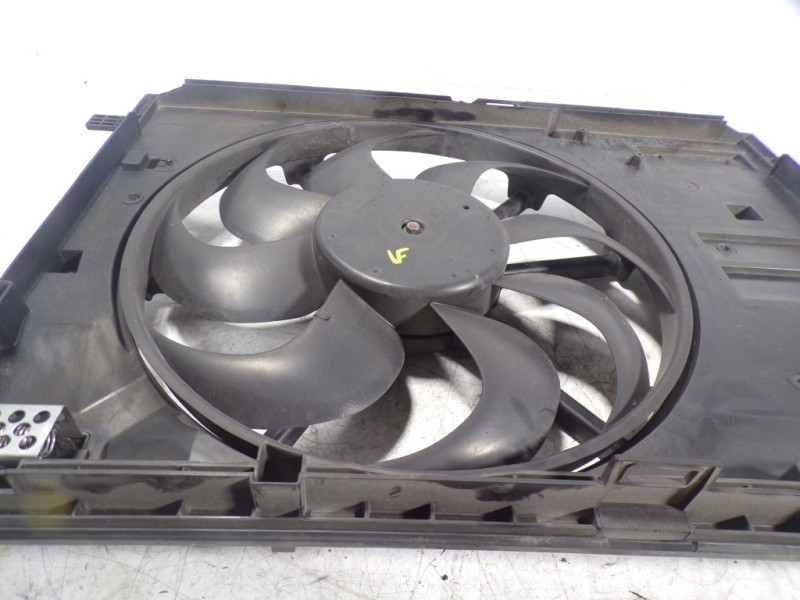 Recambio de electroventilador para citroën c4 picasso 1.6 blue-hdi fap referencia OEM IAM   