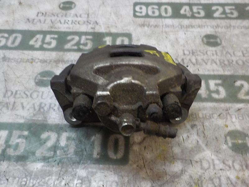 Recambio de pinza freno delantera derecha para toyota yaris 1.4 turbodiesel cat referencia OEM IAM 477300D070  