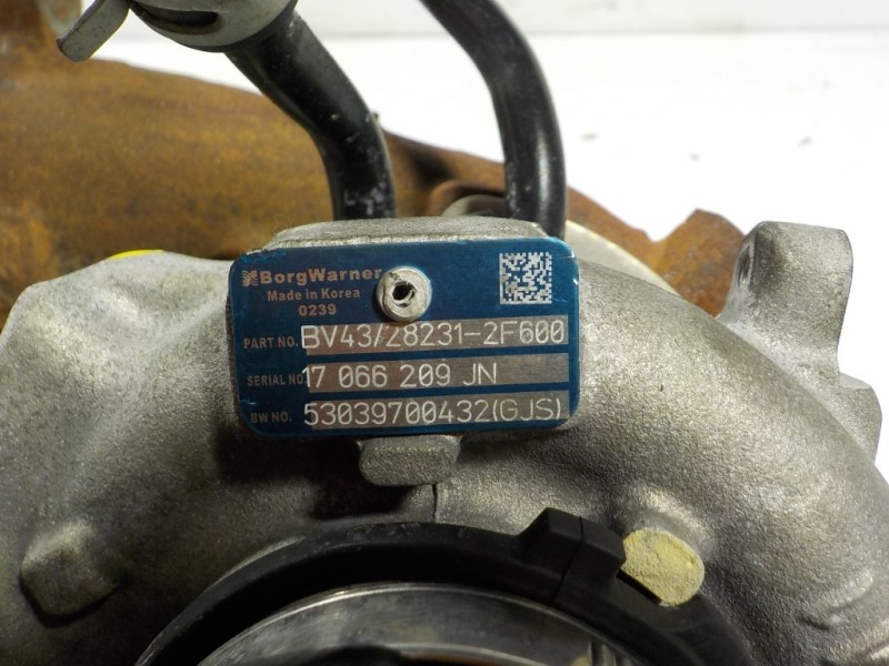 Recambio de turbocompresor para kia sorento drive 2wd referencia OEM IAM  282312F600 