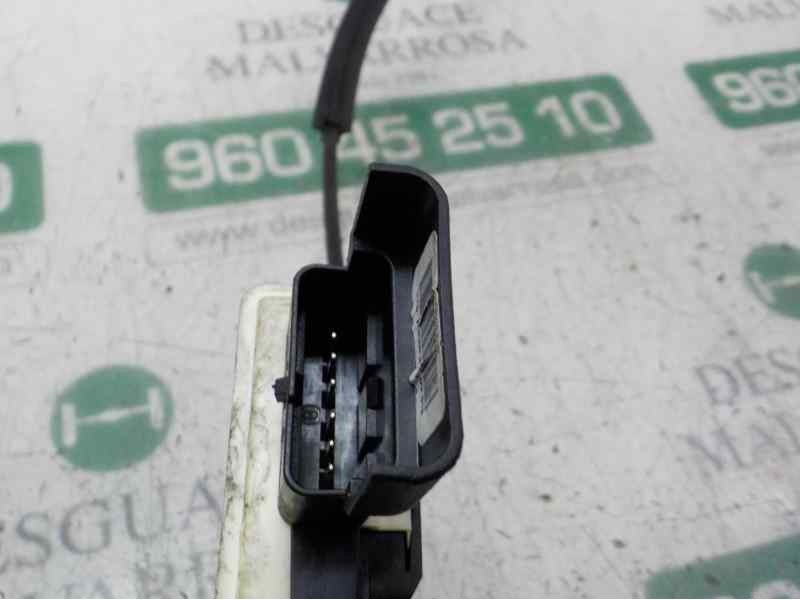 Recambio de cerradura puerta delantera derecha para peugeot partner kasten 1.6 16v hdi cat referencia OEM IAM   