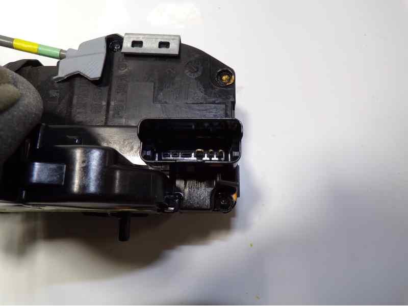Recambio de cerradura puerta trasera izquierda para nissan juke (f15) 1.6 16v cat referencia OEM IAM 82501BA60B  