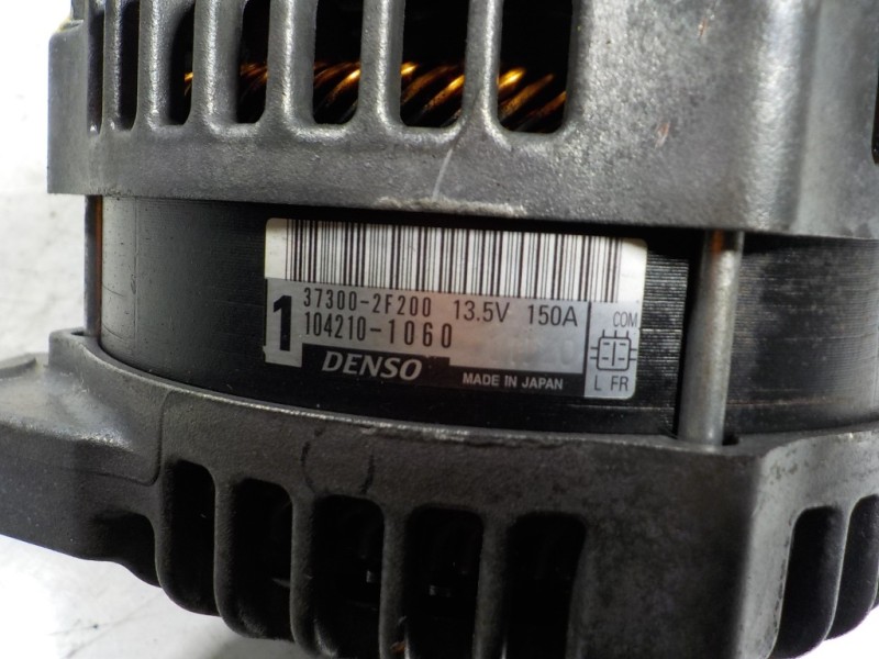 Recambio de alternador para kia sorento drive 2wd referencia OEM IAM  373002F200 