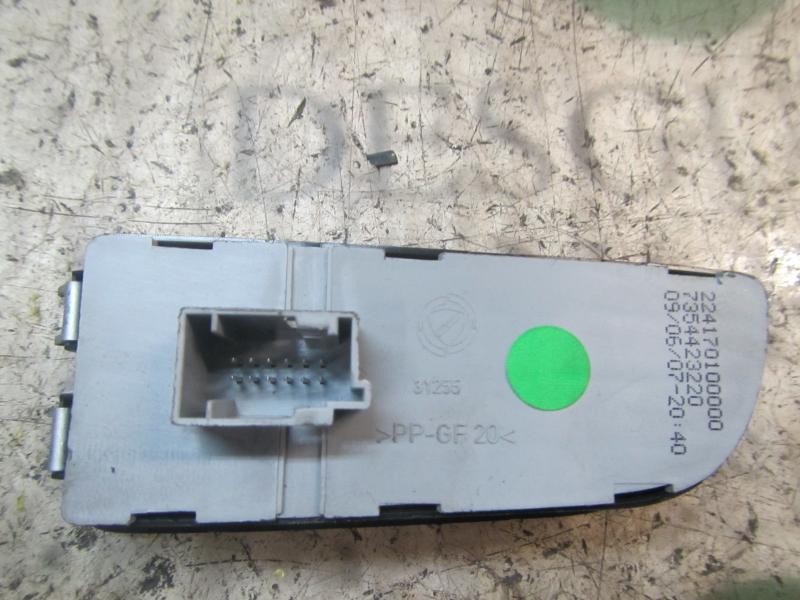 Recambio de modulo electronico para fiat linea (110) dynamic referencia OEM IAM 735442322  