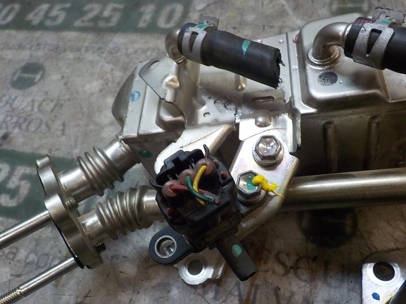 Recambio de enfriador egr para toyota yaris 1.4 turbodiesel cat referencia OEM IAM 2560133070  