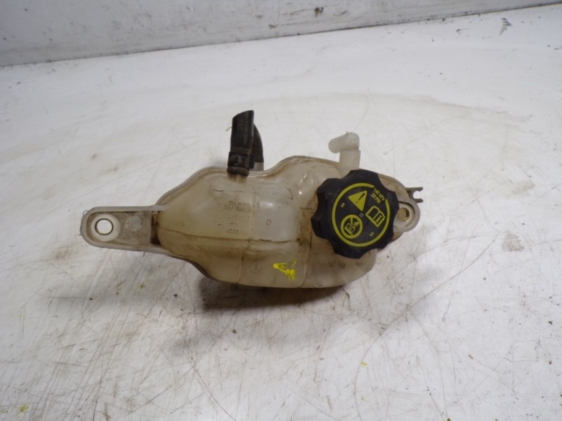 Recambio de deposito expansion para opel corsa e 1.4 referencia OEM IAM 13424539  