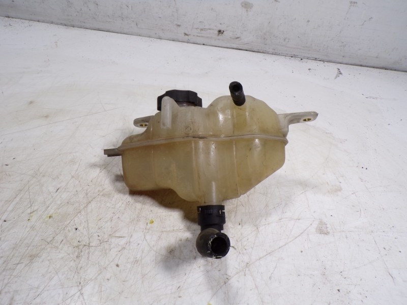 Recambio de deposito expansion para opel corsa e 1.4 referencia OEM IAM 13424539  