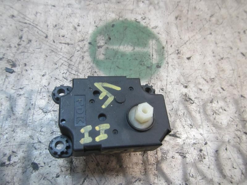 Recambio de motor apertura trampillas climatizador para fiat linea (110) dynamic referencia OEM IAM   