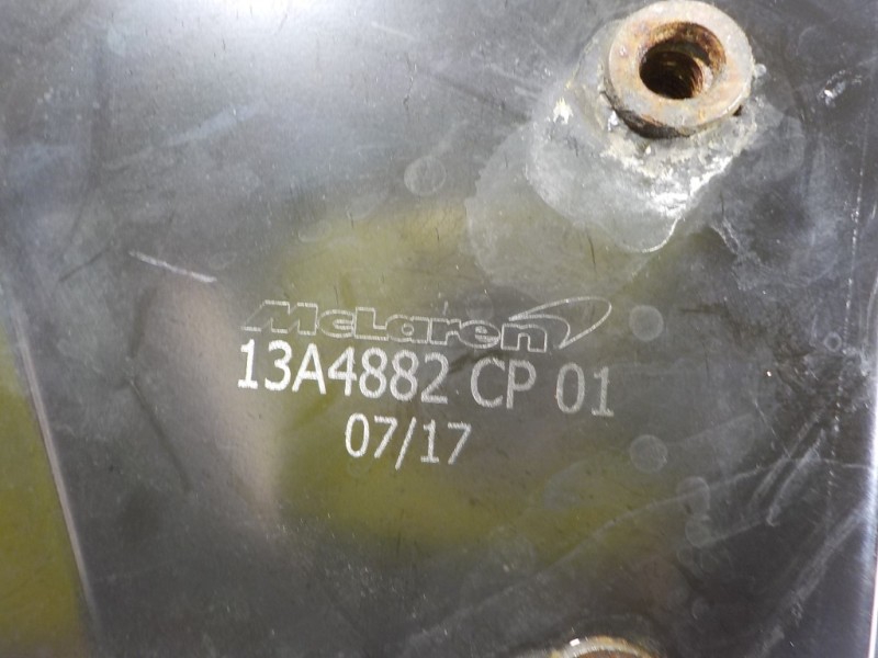 Recambio de moldura para mclaren 570s spider p13 referencia OEM IAM  13A4882CP 