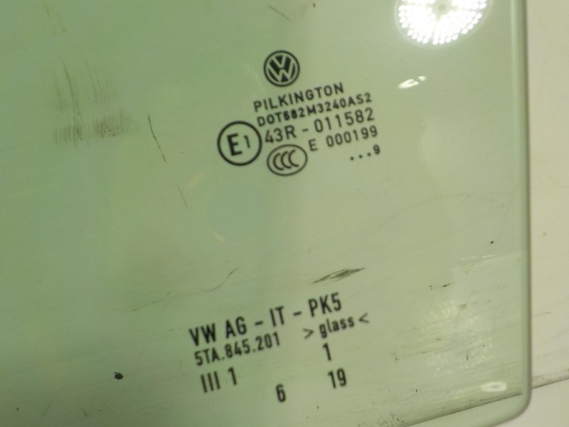 Recambio de cristal puerta delantero izquierdo para volkswagen touran (5t1) 1.6 tdi referencia OEM IAM  5TA845201 