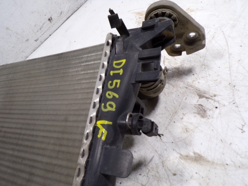 Recambio de radiador agua para opel corsa e 1.4 referencia OEM IAM 13399870 13399870 