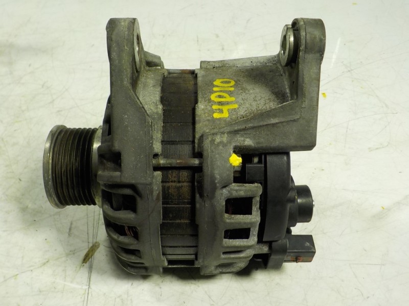 Recambio de alternador para mitsubishi fuso canter ecohybrid hybrid referencia OEM IAM   