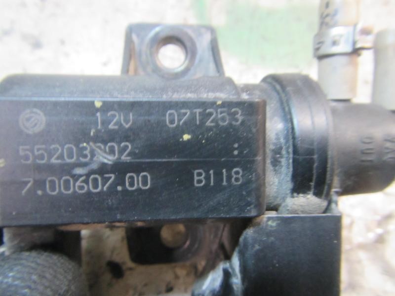 Recambio de valvula aire adicional para fiat linea (110) dynamic referencia OEM IAM 55256638 55203202 