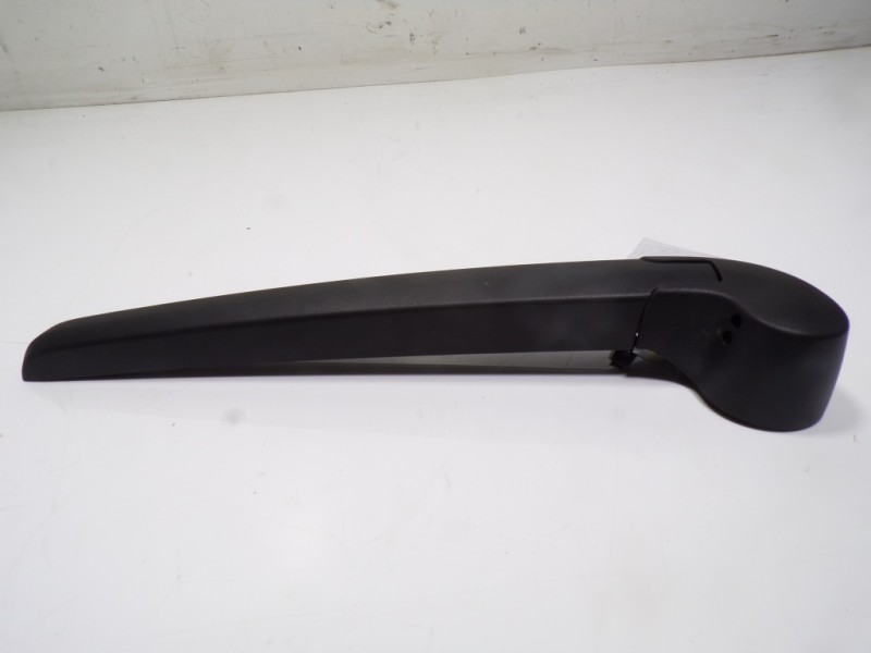 Recambio de brazo limpia trasero para cupra leon kl8 vz 2.0 tsi referencia OEM IAM 5FA9557079B9  