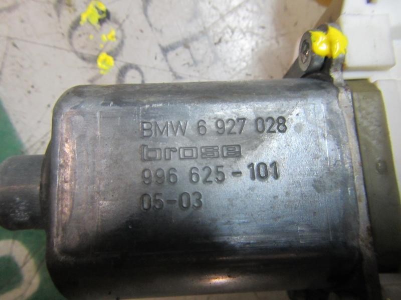 Recambio de elevalunas delantero derecho para bmw serie 1 berlina (e81/e87) 120d referencia OEM IAM 51337138466 6927028 01308222