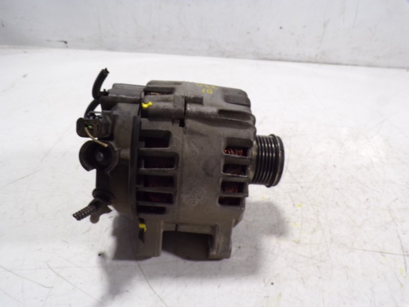 Recambio de alternador para peugeot 308 active referencia OEM IAM 9678048880 9678048880 2614016E