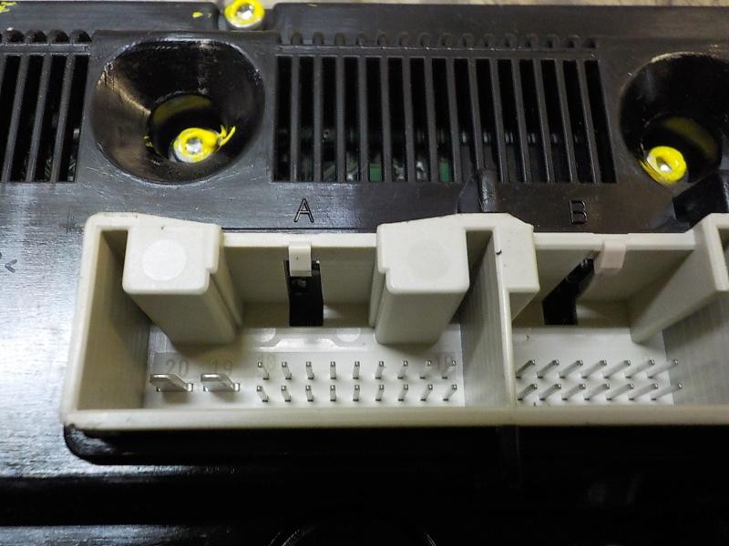 Recambio de mando climatizador para volkswagen passat berlina (3c2) 2.0 tdi referencia OEM IAM 3C0907044BBWZU  