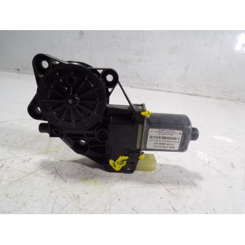 MOTOR ELEVALUNAS DELANTERO DERECHO 67622755854 2753722 