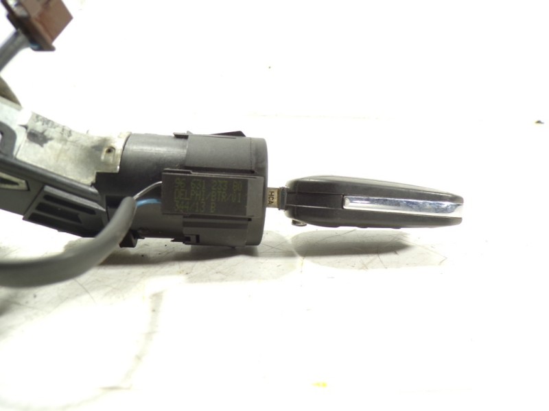 Recambio de antirrobo para peugeot 308 active referencia OEM IAM 1608682880 9663123380 