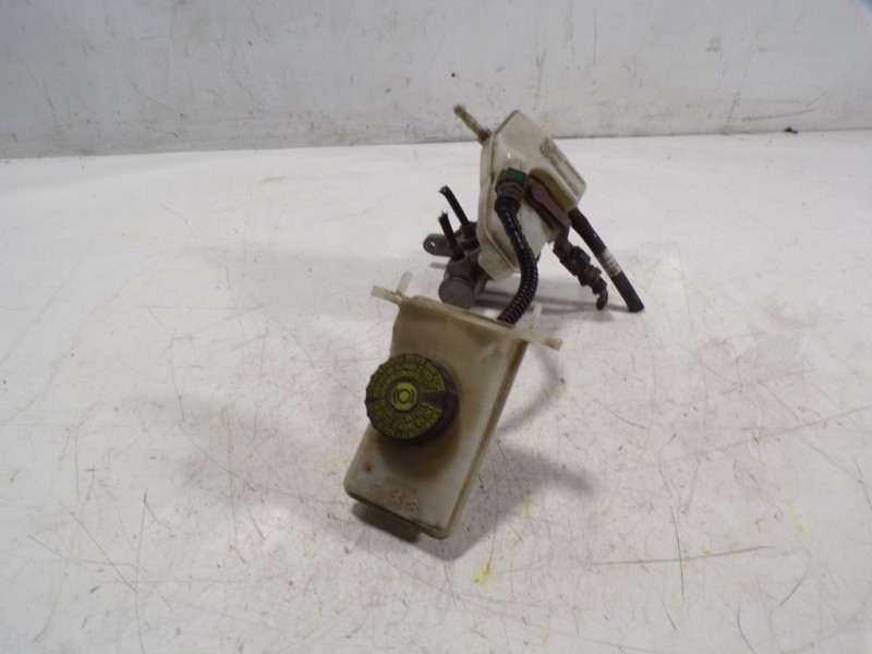 Recambio de bomba freno para peugeot 308 active referencia OEM IAM 1610017880  