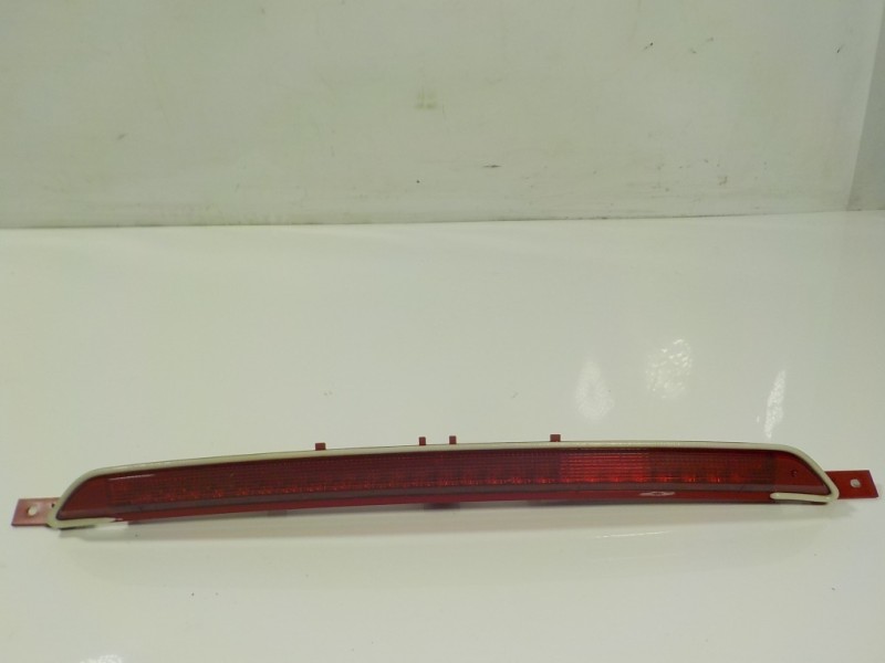 Recambio de piloto trasero central para volkswagen t-roc 1.5 16v tsi act referencia OEM IAM  5G6945087A 